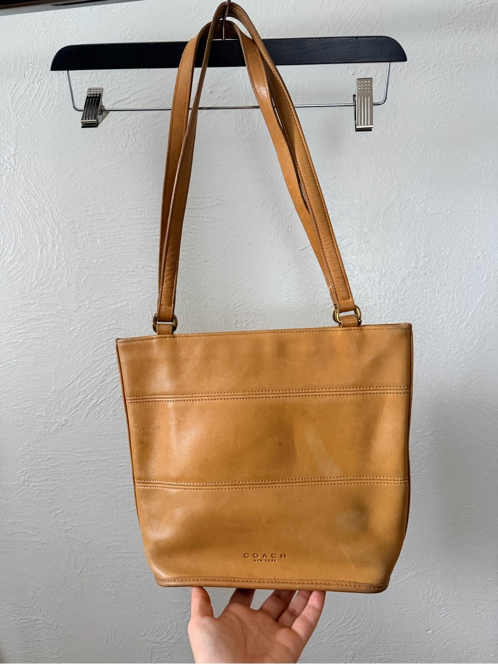 Vintage COACH Tribeca Tan‎ Leather Shoulder Tote - Classic Women's Bag